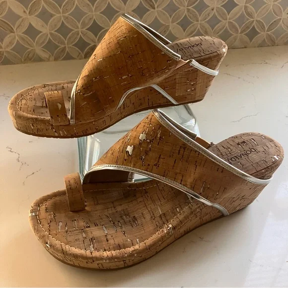 Donald Pliner GYER Upper Heel Wedge Platform Leather Slide Cork Sandals 8.5 M - Picture 1 of 10